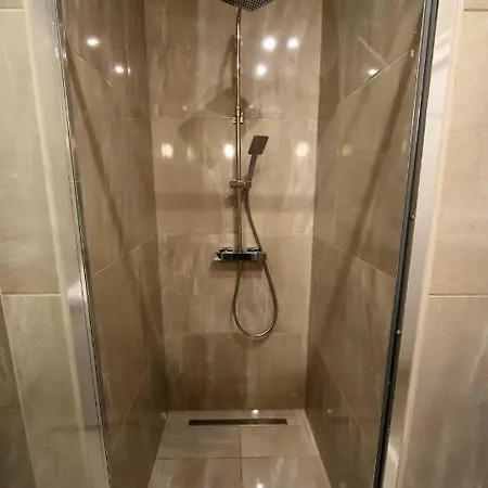 Denis Apartman * Eger